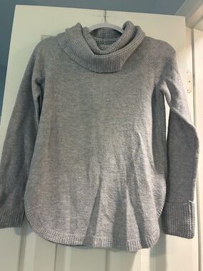 Style & Co. Light Gray Cowl Neck Sweater
